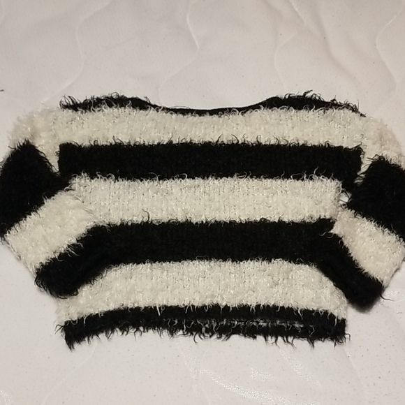 Nicole Miller sweater - Picture 4 of 4